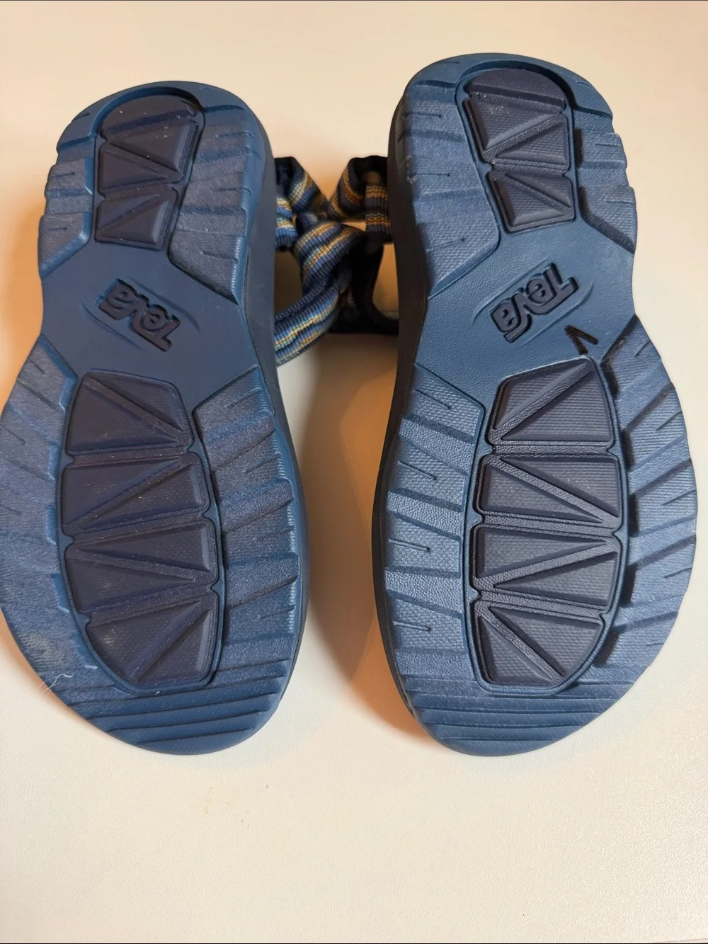 Teva Kids Navy Blue Striped Strap Sandals size 1